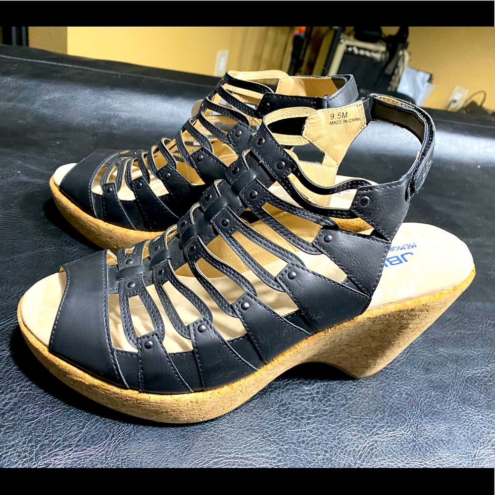 JBU wedge sandals. NEW size 9.5